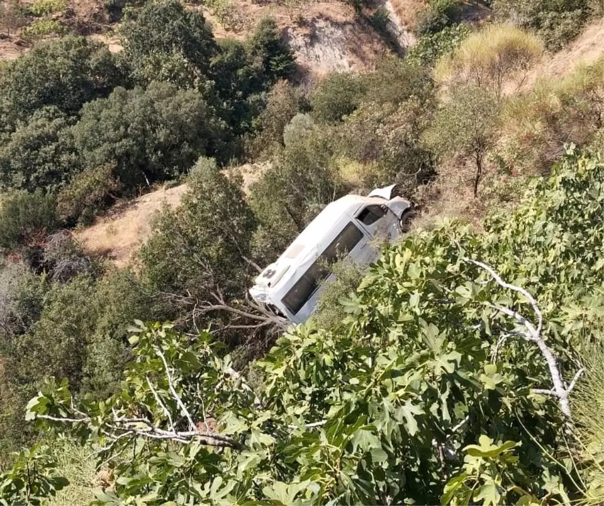 Aydın'da Okul Servisi Uçuruma Sürüklendi: 5 Yaralı