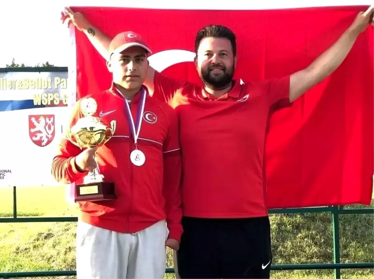 Engelleri Aşarak Dünya Şampiyonu Oldu