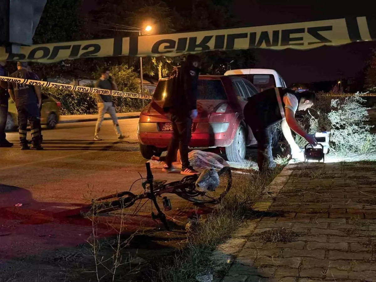 Sakarya'da Bisikletli Genç Trafik Kazasında Hayatını Kaybetti