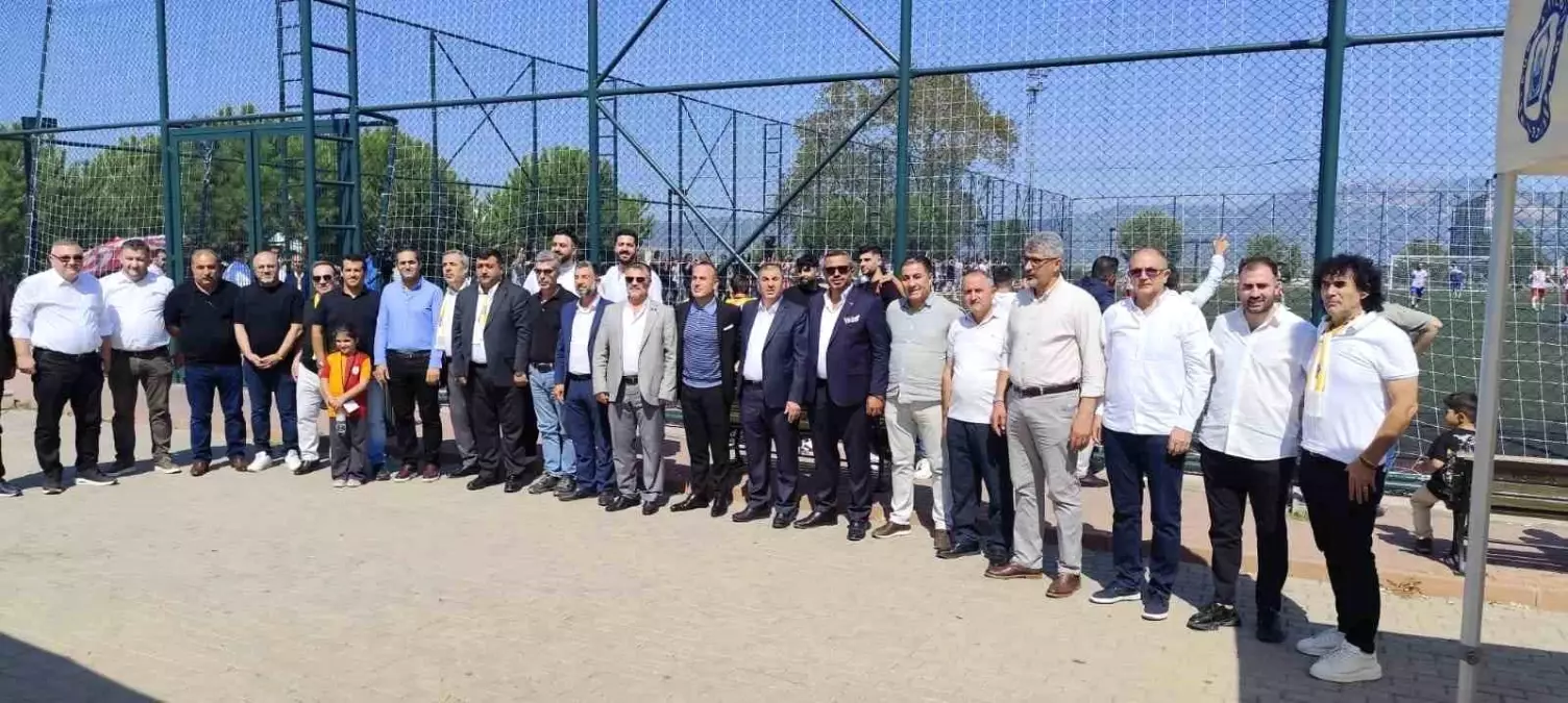 Bursa'da Geleneksel Futbol Turnuvası Başladı
