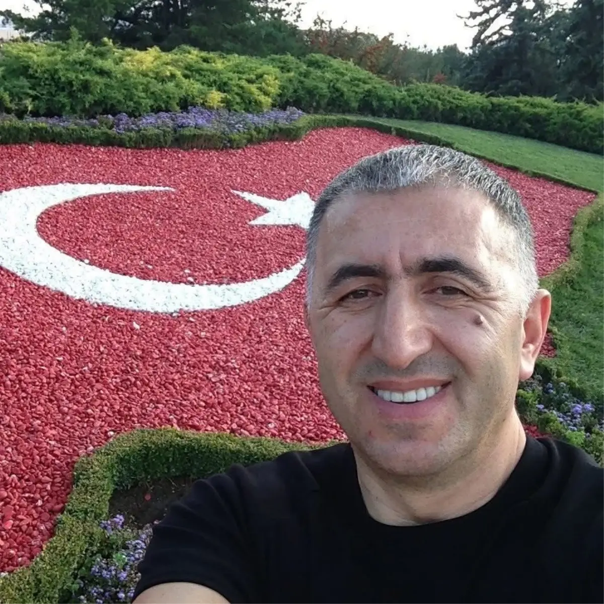 Akyazı'da Traktör Devrildi: Sürücü Hayatını Kaybetti