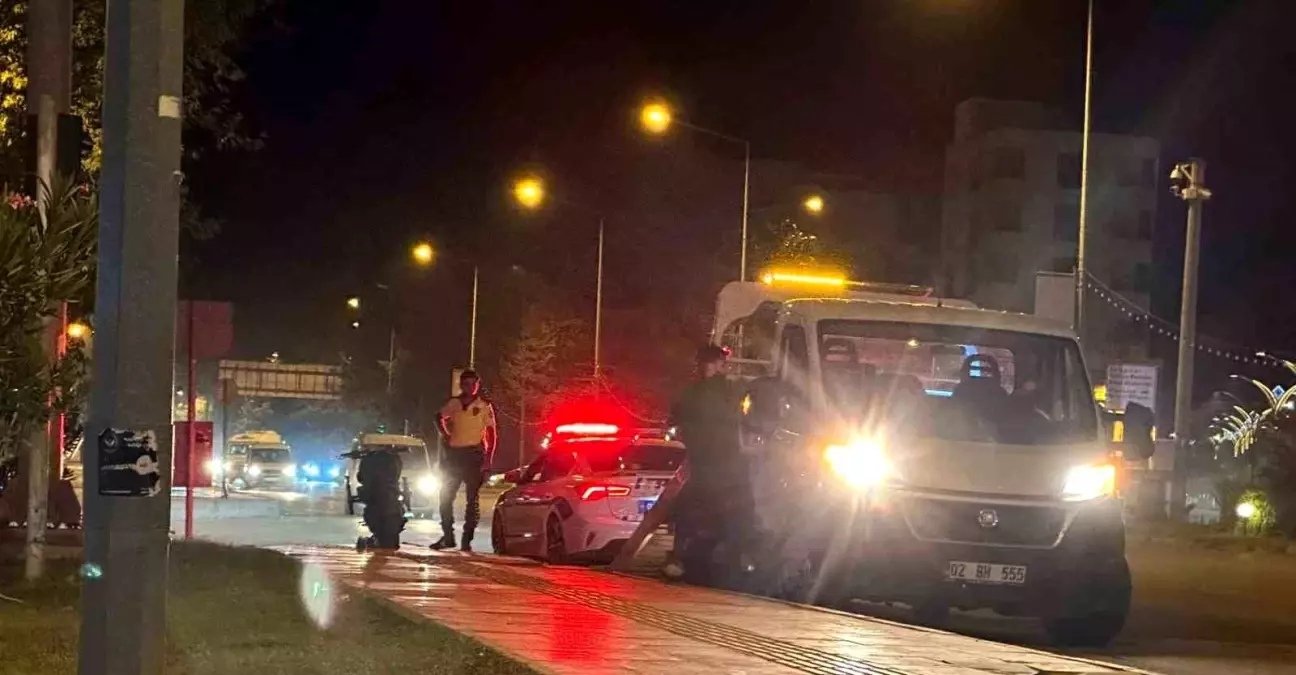 Adıyaman'da Motosiklet Kazası: Sürücü Ağır Yaralandı