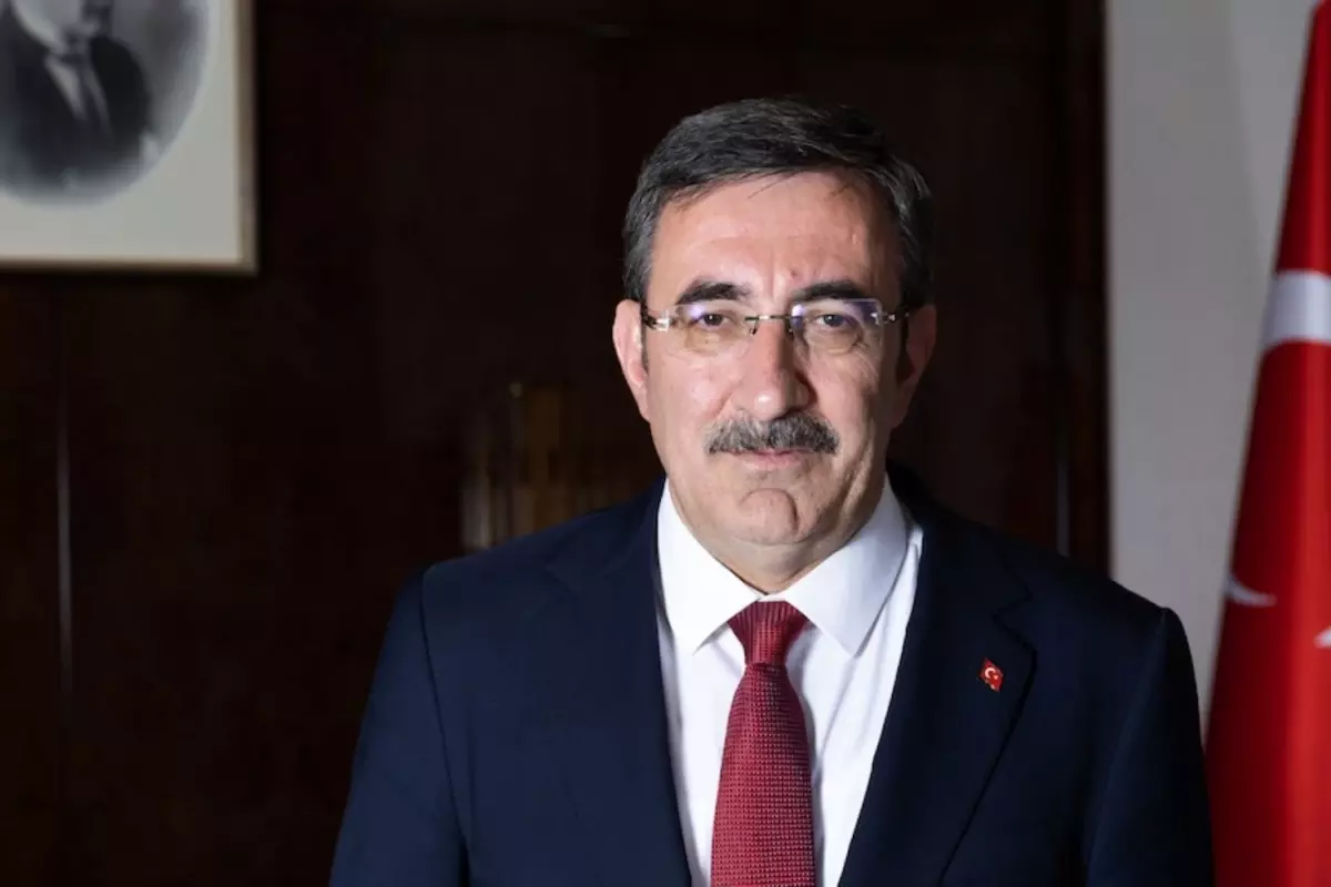 Erdoğan'ın Katar ziyareti sırasında Cumhurbaşkanlığına vekalet edecek isim belli oldu