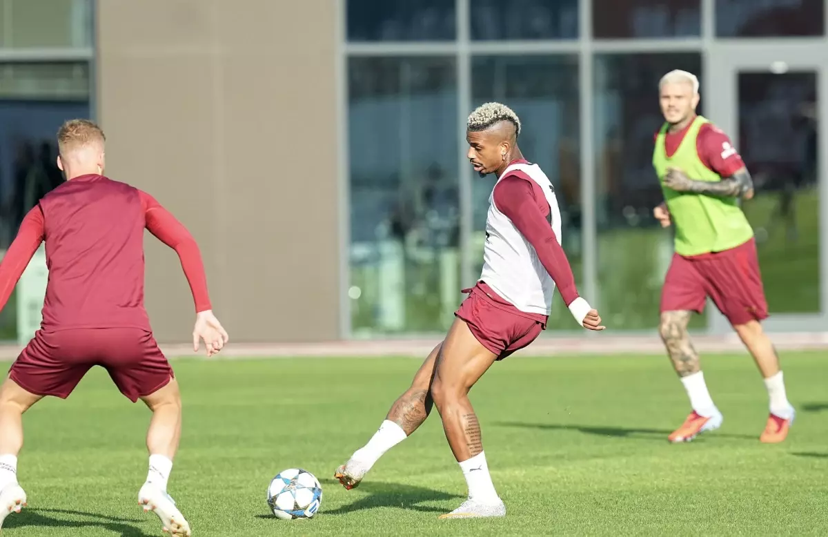Galatasaray, Eintracht Frankfurt Maçına Hazırlanıyor