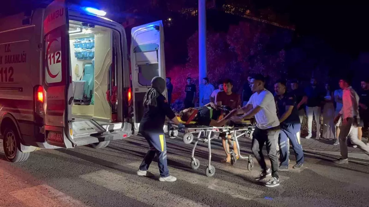 Gazipaşa'da Motosiklet Kazasında 3 Çocuk Yaralandı