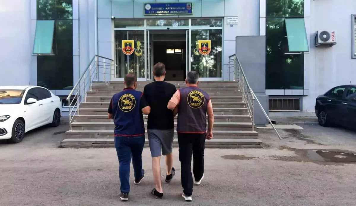 25 Yıl Hapis Cezasıyla Aranan Şahıs Gaziantep'te Yakalandı