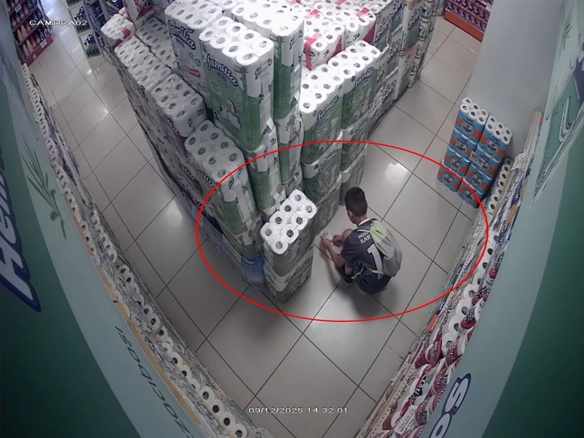 Zincir Markette Yangın Çıkaran Çocuk Devlet Korumasına Alındı