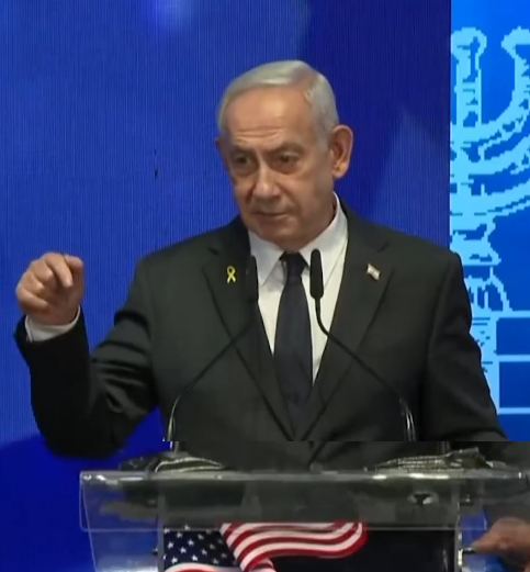 Netanyahu's cellphone statement: You are holding a part of Israel