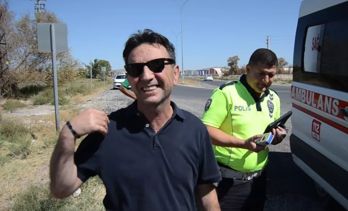 Aksaray'da Sulama Kanalına Uçan Otomobilin Sürücüsü Hafif Yaralı