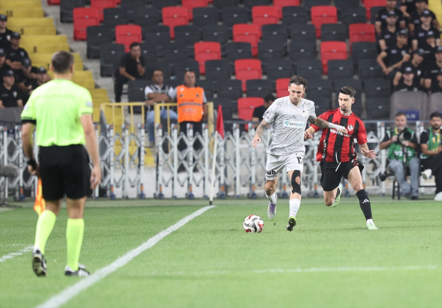 They called for the management to resign in the 5th week of the Super League