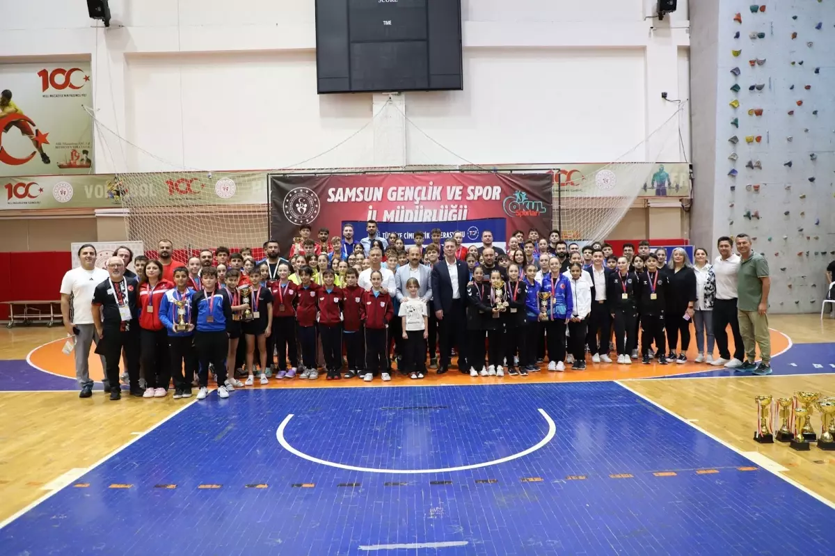 Trampolin Cimnastik Türkiye Şampiyonası Samsun'da Sona Erdi