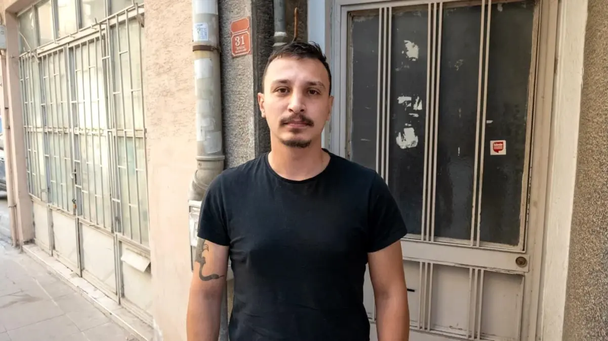 Eskişehir'de Mobil Uygulama ile Yolcu Taşıyan Şoför Bıçaklı Saldırıya Uğradı