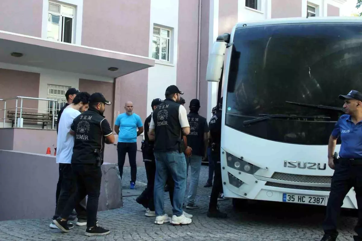 İzmir'de Polis Merkezine Saldıran E.B.'nin İfadesi Ortaya Çıktı