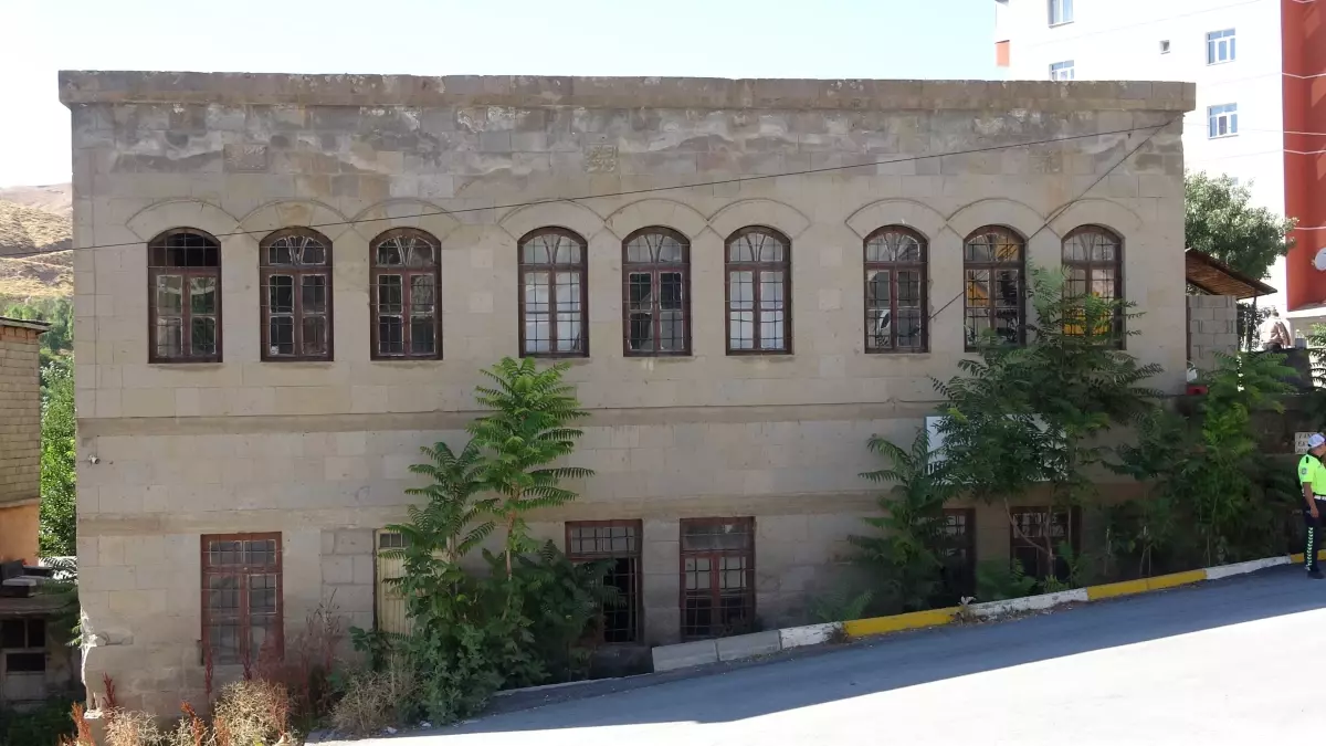 Bitlis'te Tarihi Sivil Mimari Restorasyonu İçin Çalışmalar Başladı