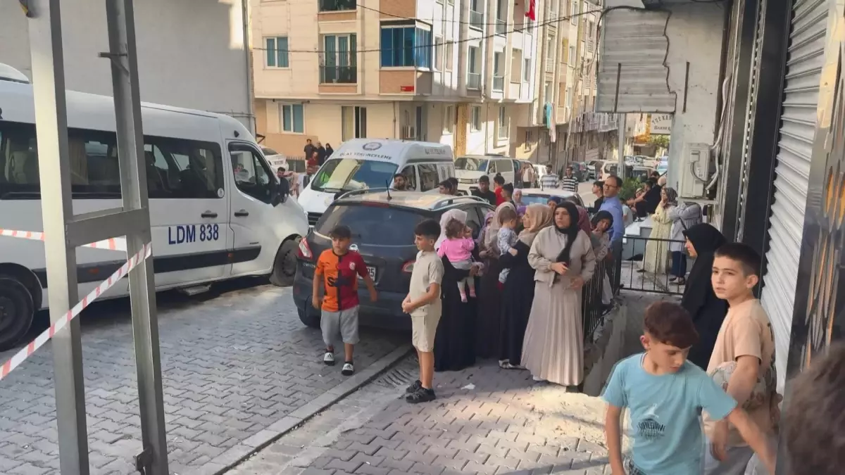 Esenyurt'ta Trafik Kazası: 1 Yaşındaki Çocuk Hayatını Kaybetti