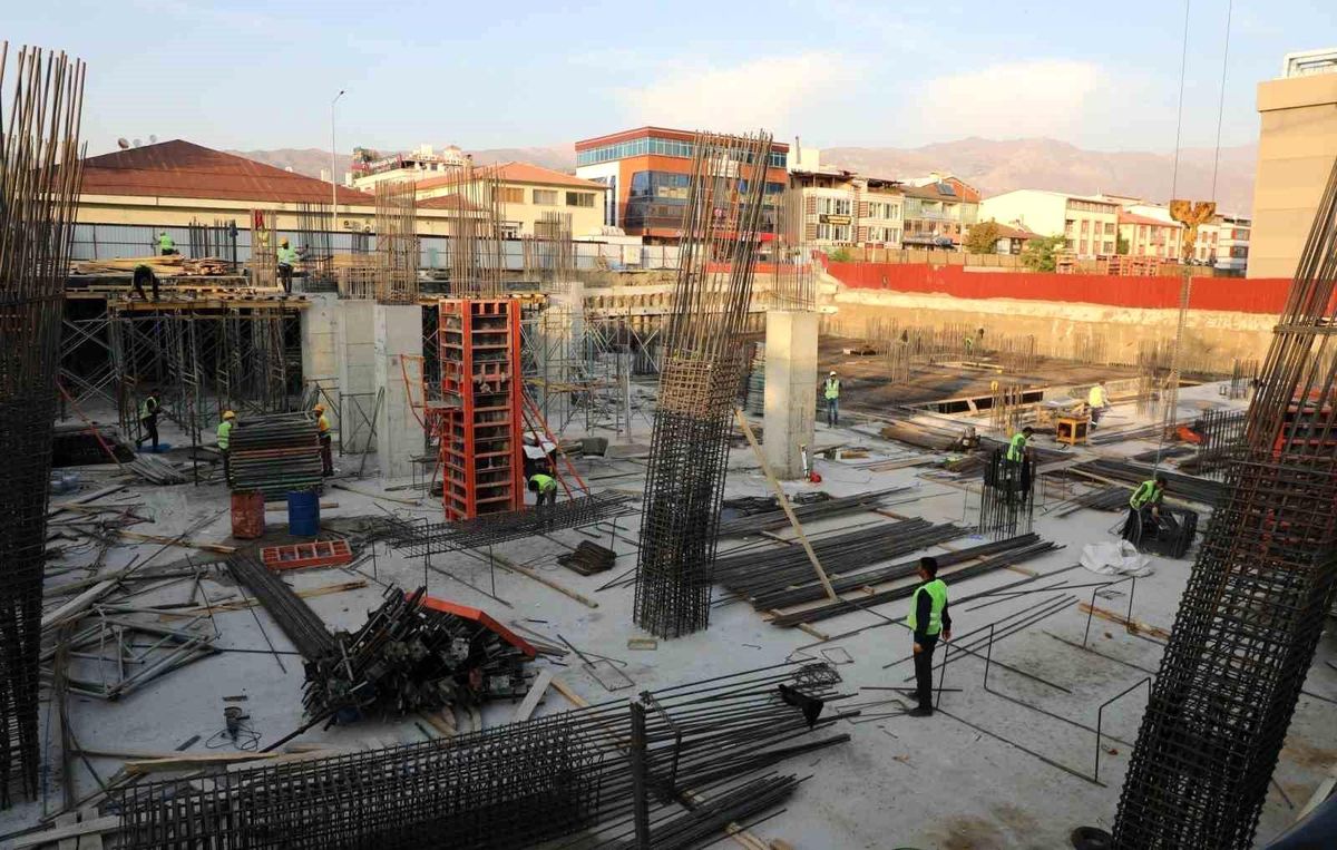 İnşaat Üretimi Yıllık Yüzde 24,1 Arttı