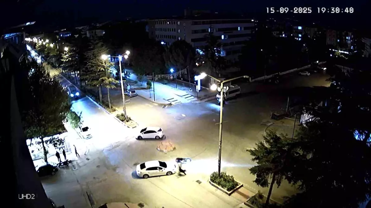 Amasya'da Motosikletle Çarpışan Otomobil Sürücüsü Kaçtı