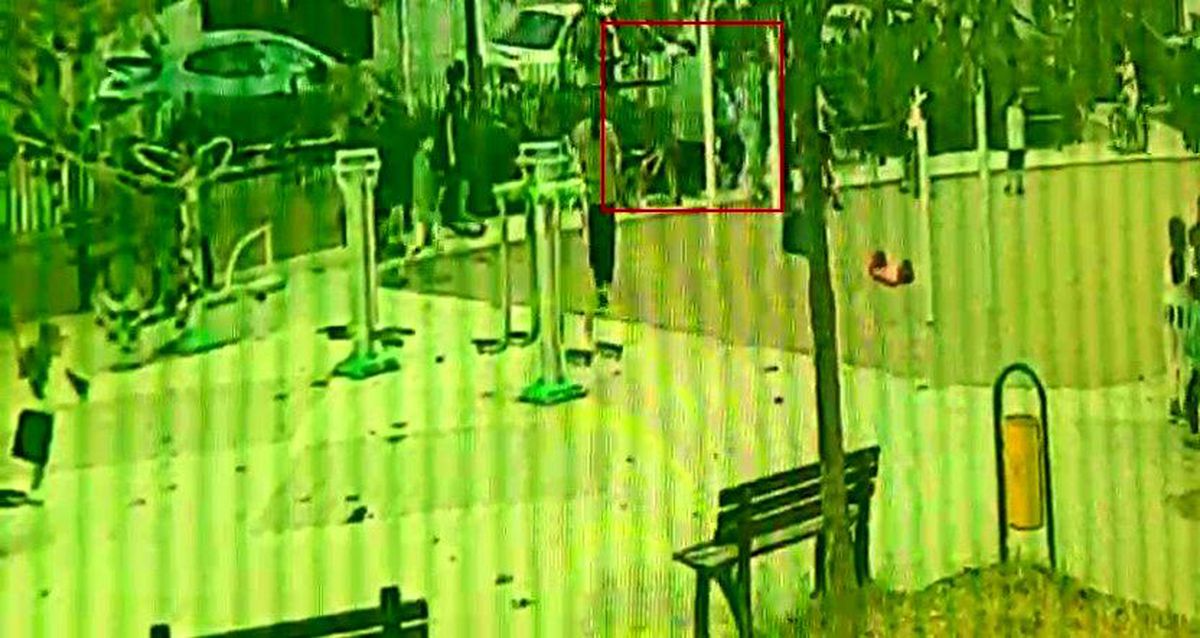 Bursa'da Parkta Oynayan Çocuğa Yorgun Mermi Isabet Etti