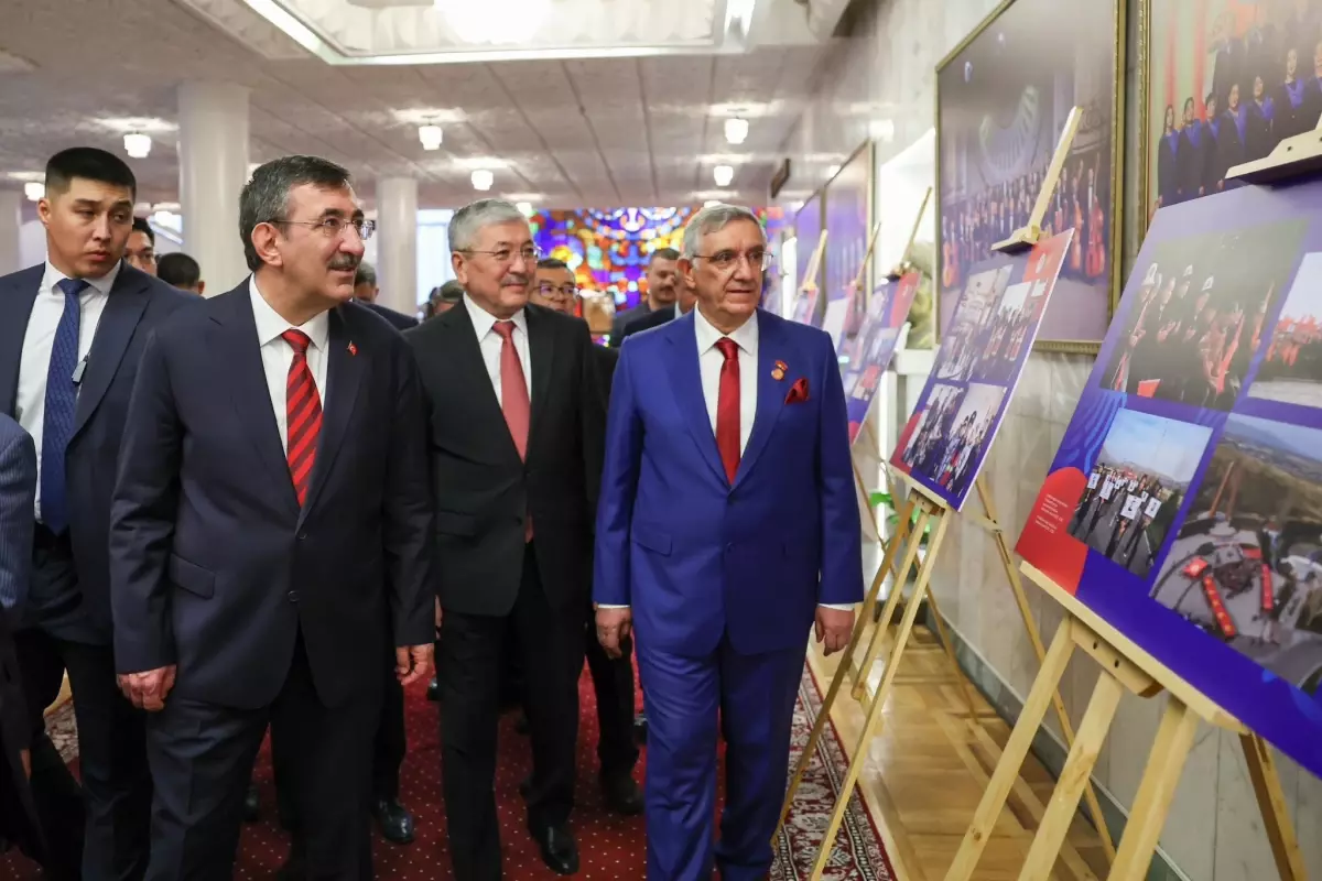 Cevdet Yılmaz, Kırgızistan-Türkiye Manas Üniversitesi'nin 30. yıl dönümünde konuştu