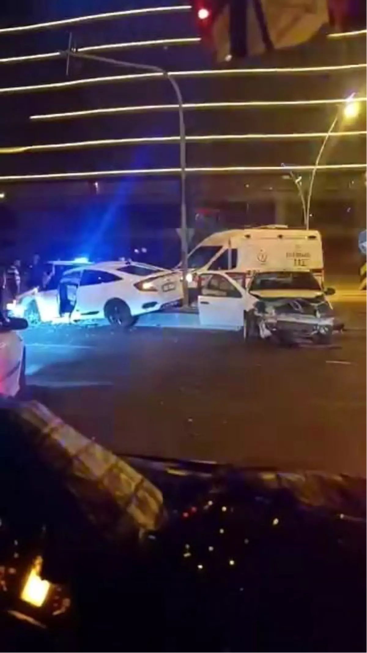 Diyarbakır'da Trafik Kazası: 2 Yaralı