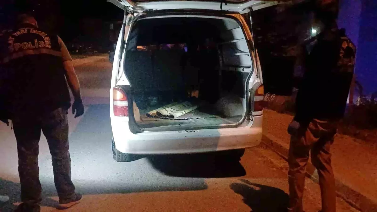Çorum'da Trafik Denetiminde Kaçan Sürücü Polis Memuruna Çarptı