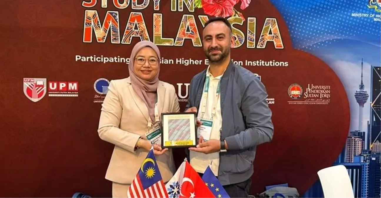 Erzurum Teknik Üniversitesi, EAIE 2025 Fuarı'nda Uluslararası İş Birliklerini Güçlendiriyor