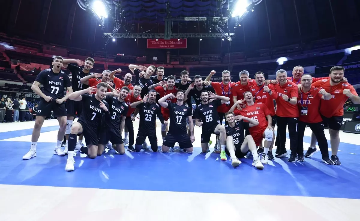Türkiye, Dünya Voleybol Şampiyonası'nda Kanada'yı 3-0 Mağlup Etti