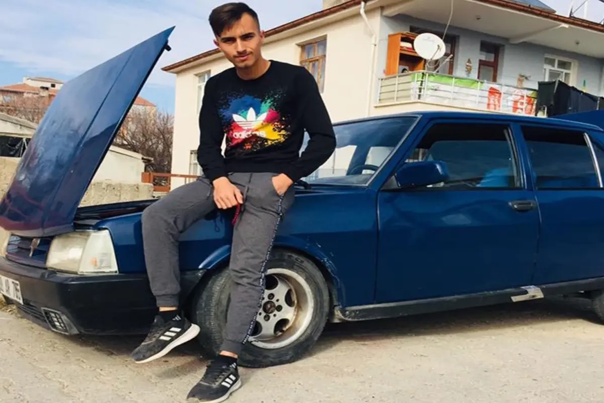 Henüz 1 aylık evliydi! Evde tamir yaparken cebine attığı bıçak canına mal oldu