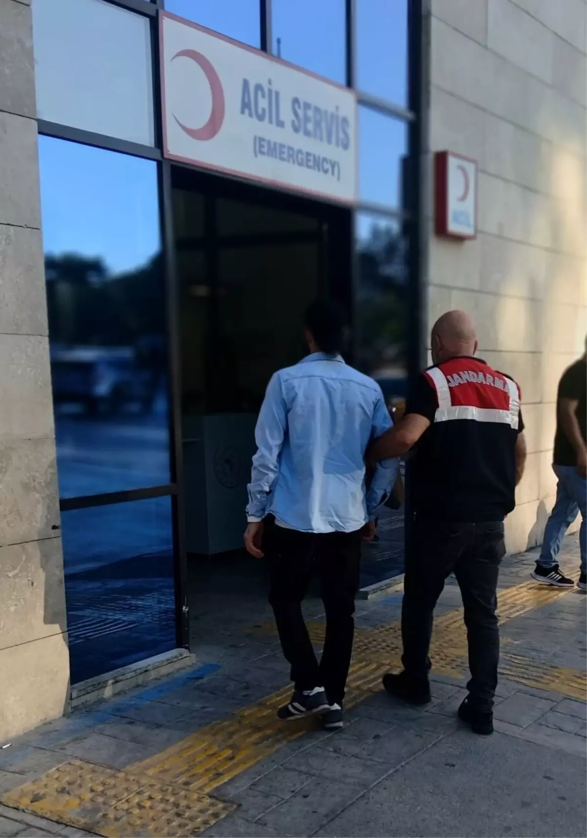 DEAŞ'a Yönelik İzmir'de Operasyon: 2 Gözaltı