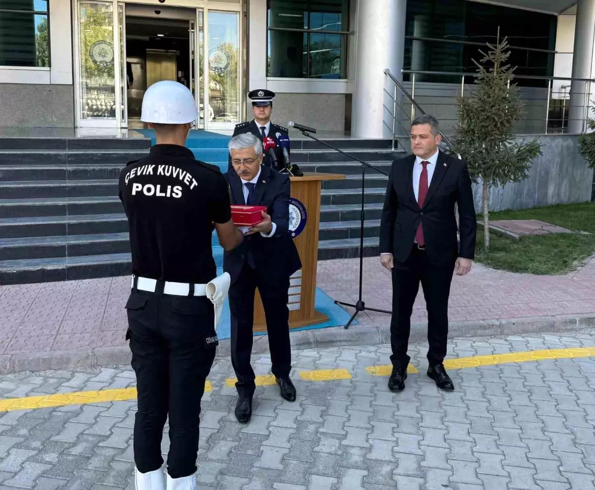 Malatya Emniyet Müdürlüğü'nde devir teslim yapıldı