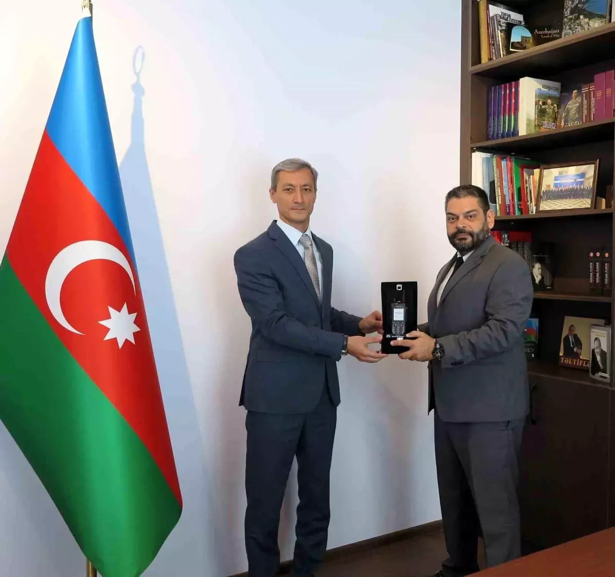Motorola Solutions, Azerbaycan'ın TETRA Telsiz İletişim Ağını Modernize Ediyor