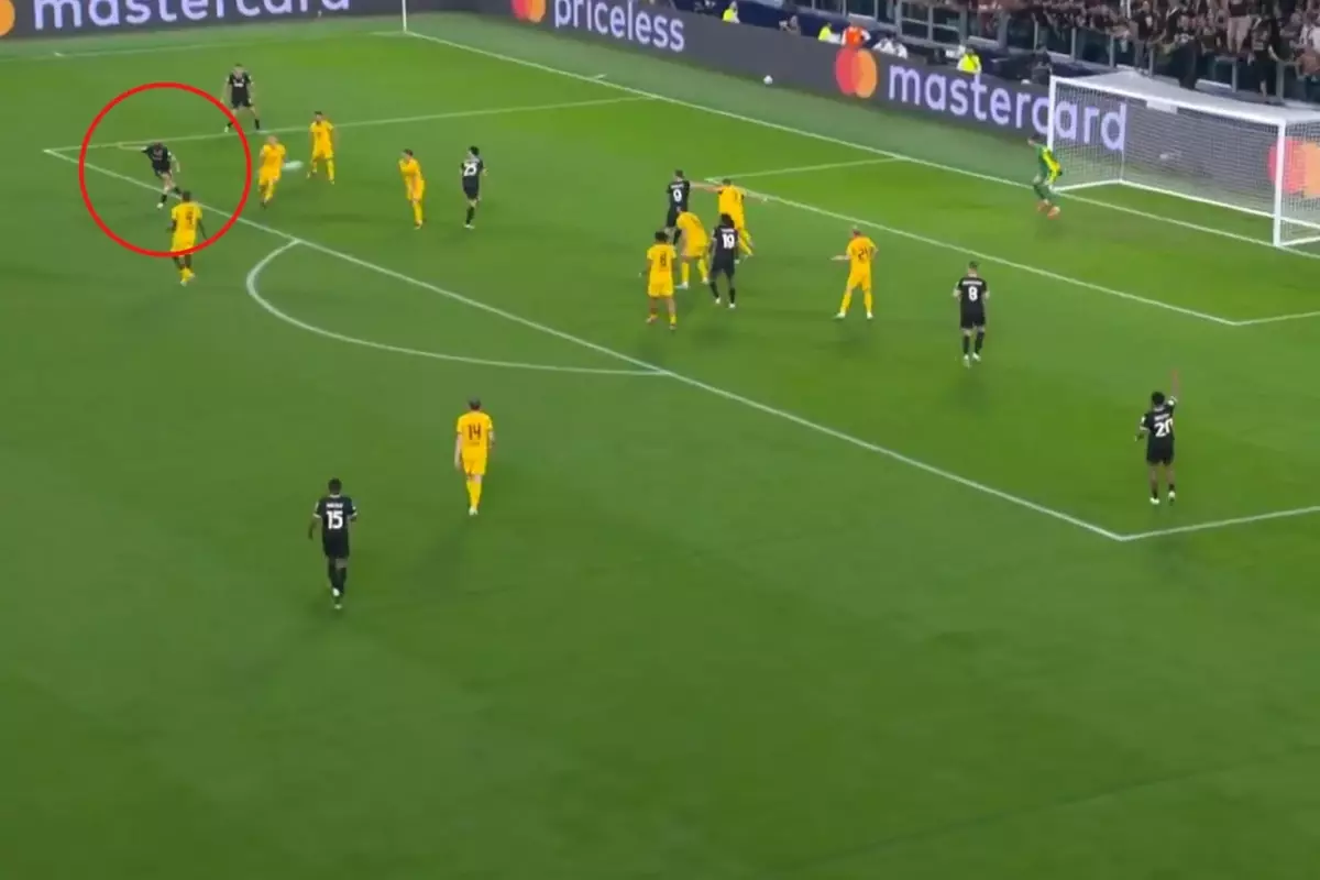 Neler yapıyorsun Kenan! Şampiyonlar Ligi'nde inanılmaz gol