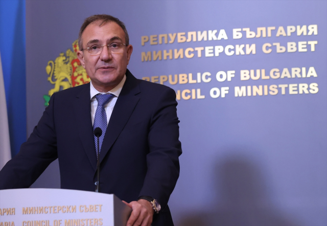 The population crisis has also hit Bulgaria: Moving, rent, job, and salary support for those returning home