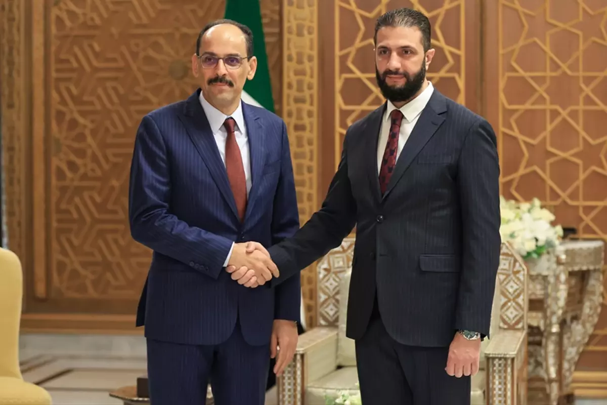Şam'da tarihi zirve! MİT Başkanı Kalın, Şara ile bir araya geldi