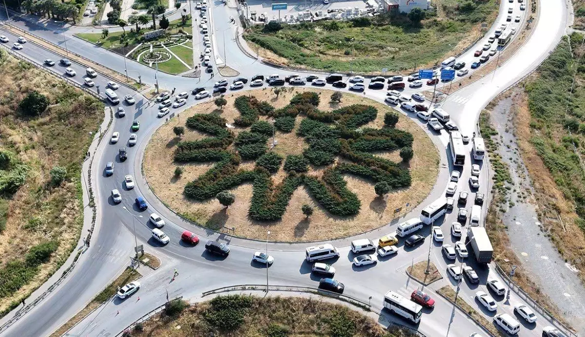 İzmir-Söke-Bodrum Karayolu'nda Kavşak Düzenleme Çalışmaları Başladı
