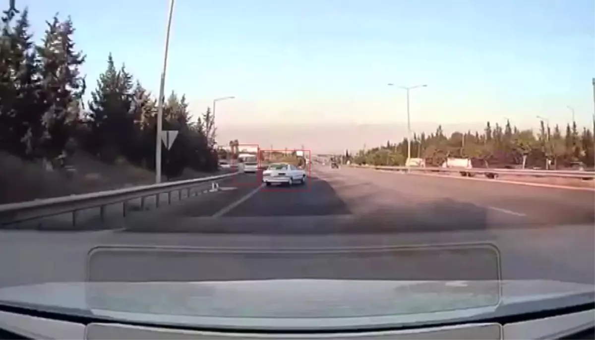 Mersin'de Ters Yönden Gelen Araç Kazaya Neden Oldu