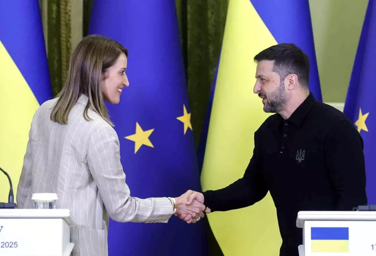 Zelenskiy: Rusya-Ukrayna Savaşı'nın Yıllık Maliyeti 120 Milyar Dolar