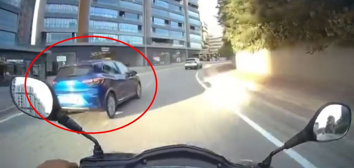 Otomobil ve Motosiklet Sürücüsü Arasında Yol Verme Kavgası