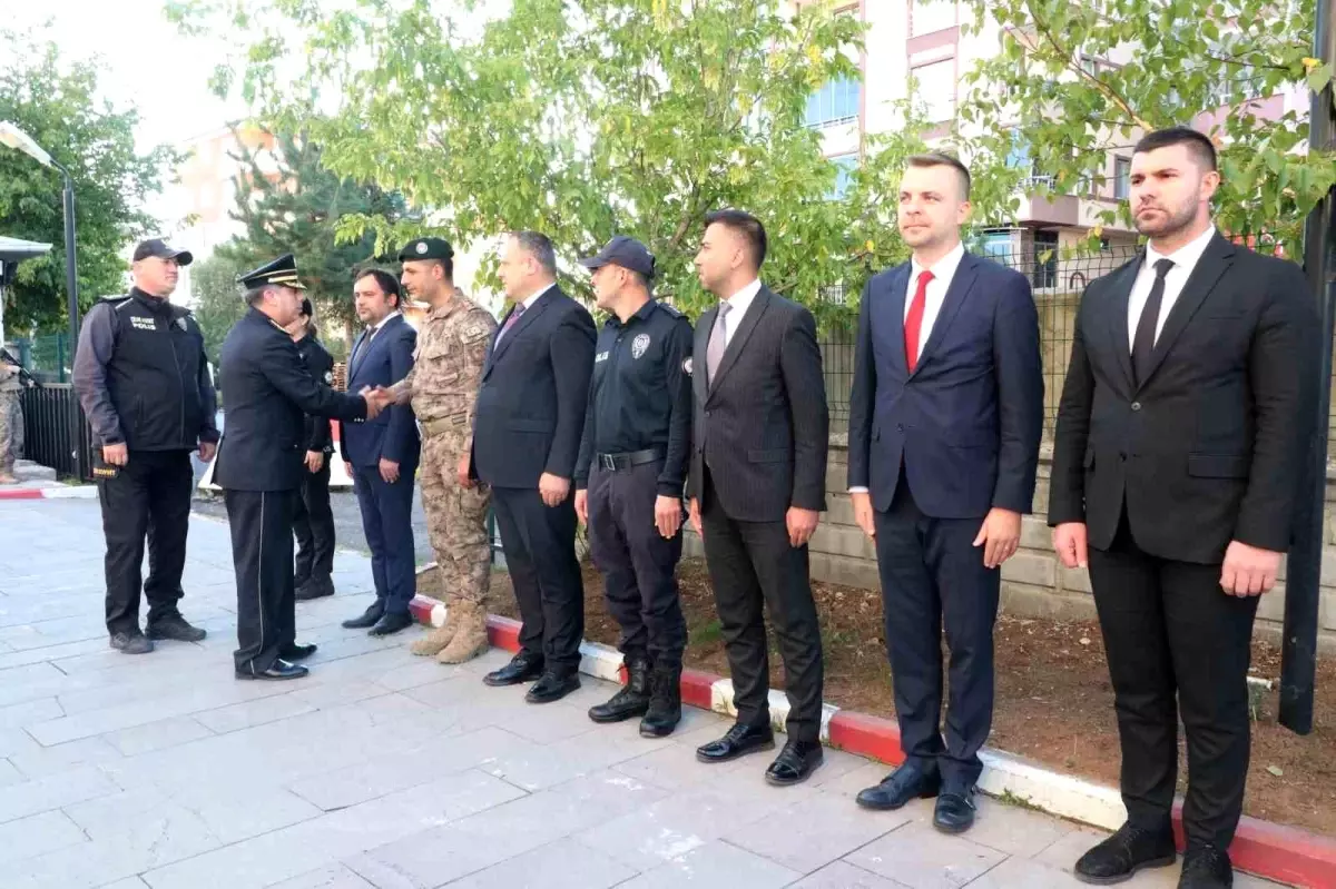 Oğuz Tüzün Ardahan Emniyet Müdürlüğü Görevine Başladı
