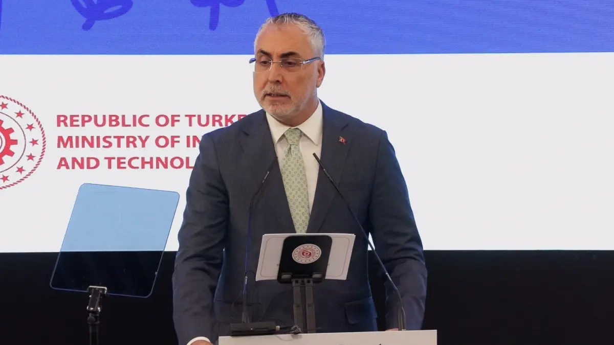 Bakan Işıkhan: 2 milyon 385 bin kadın; aktif iş gücü programlarımızdan yararlandı
