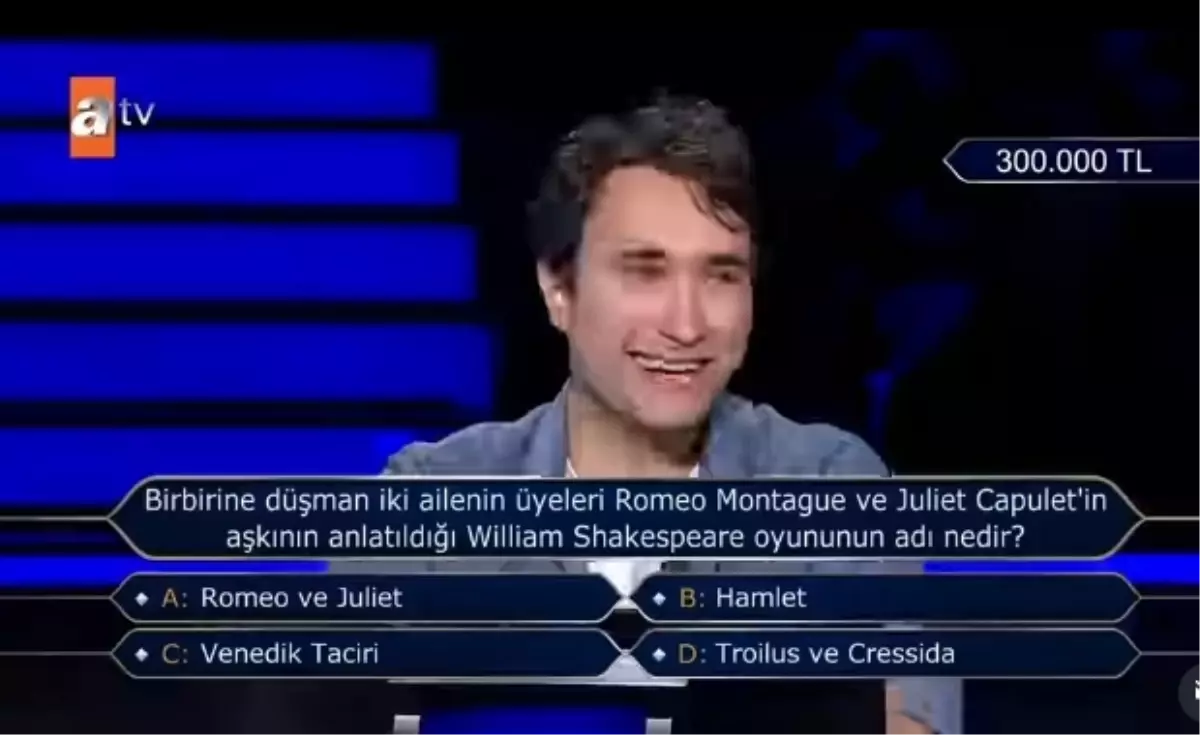 Birbirine düşman iki ailenin üyeleri Romeo Montague ve Juliet Capulet'in aşkının anlatıldığı William Shake...