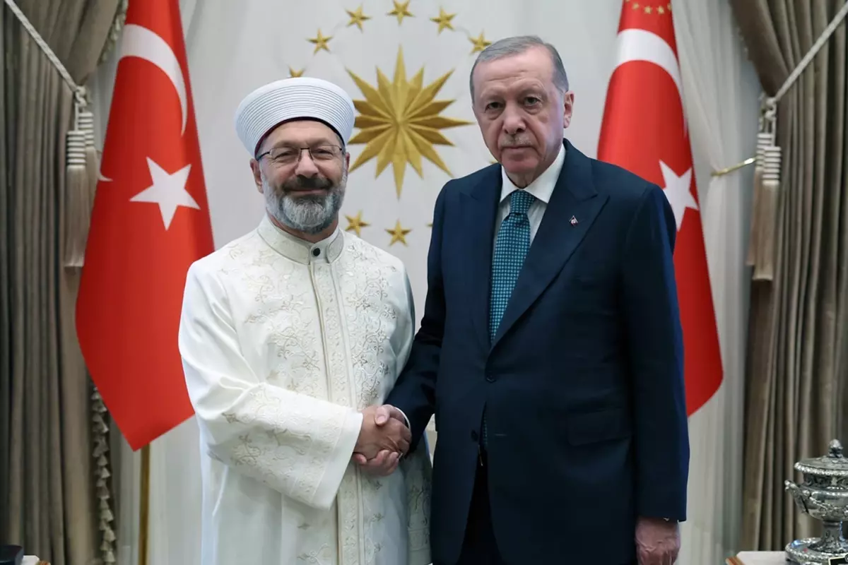 Eski Diyanet İşleri Başkanı Ali Erbaş'tan Cumhurbaşkanı Erdoğan'a veda ziyareti