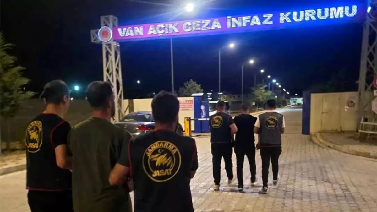 Hakkari'de Kesinleşmiş Hapis Cezası Olan İki Şahıs Yakalandı