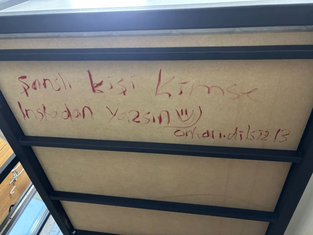 kiz yurdunda odasinda kullanilmis prezervatif 19062127 1744 m