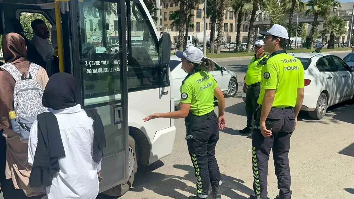 Adıyaman'da Hatalı Parklar Trafik Polisi ile Sürücü Arasında Tartışmaya Neden Oldu