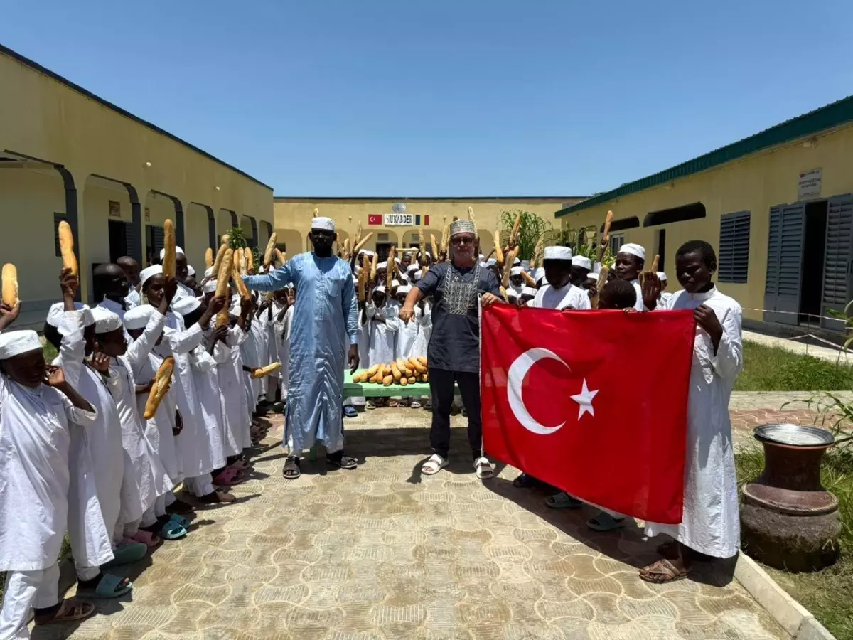 UKABDER gönüllülerinden Afrika'ya iyilik çıkartması