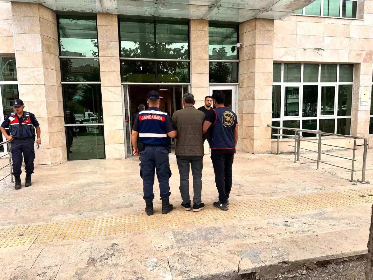 Tokat'ta 13 Yıl Hapis Cezası Bulunan Firari Yakalandı