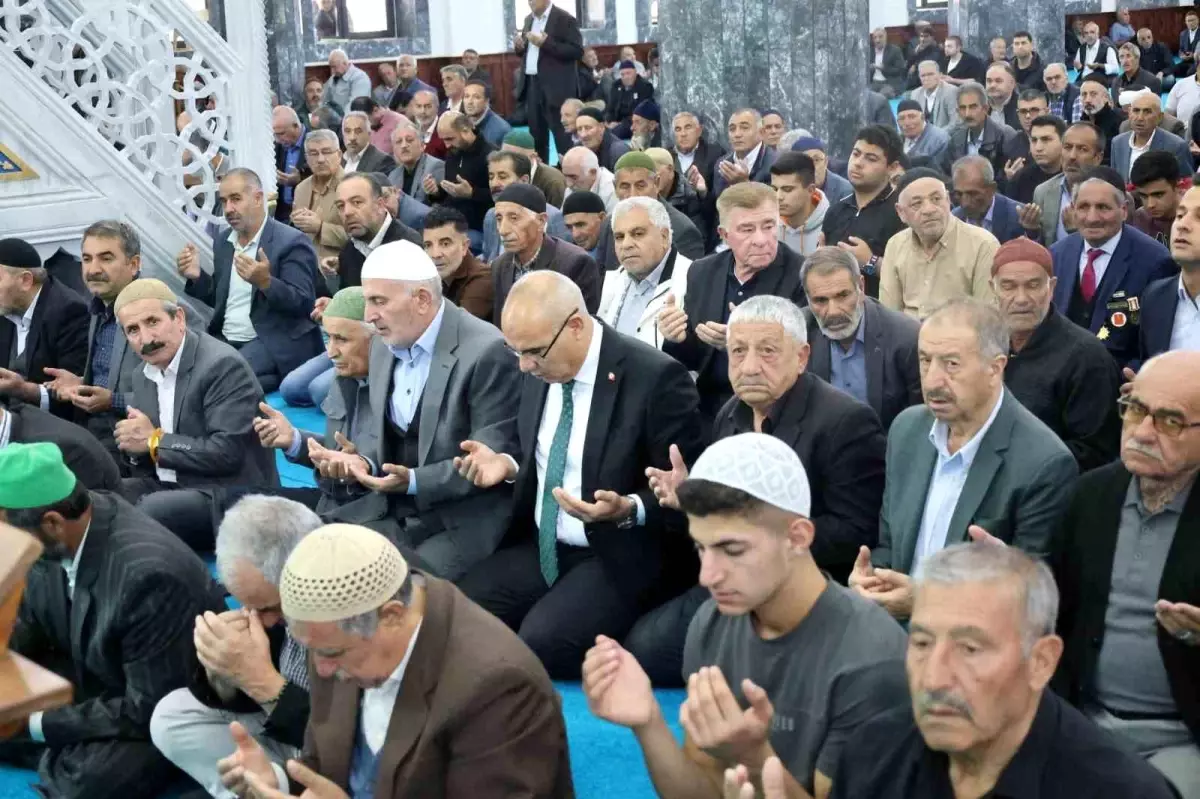 Ağrı'da Gaziler Günü dolayısıyla mevlid programı düzenlendi
