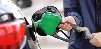 Araç sahipleri dikkat! Benzine 1 lira zam geliyor