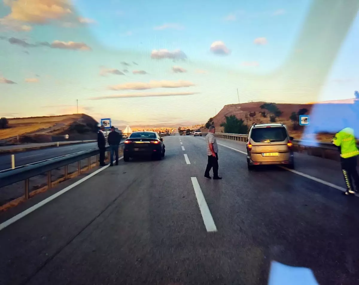 Kütahya'nın Belediye Başkanı Trafik Kazasında Yaralandı